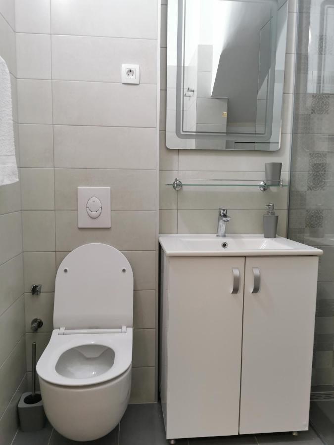 Apartmani Baska Voda Royal Esterno foto